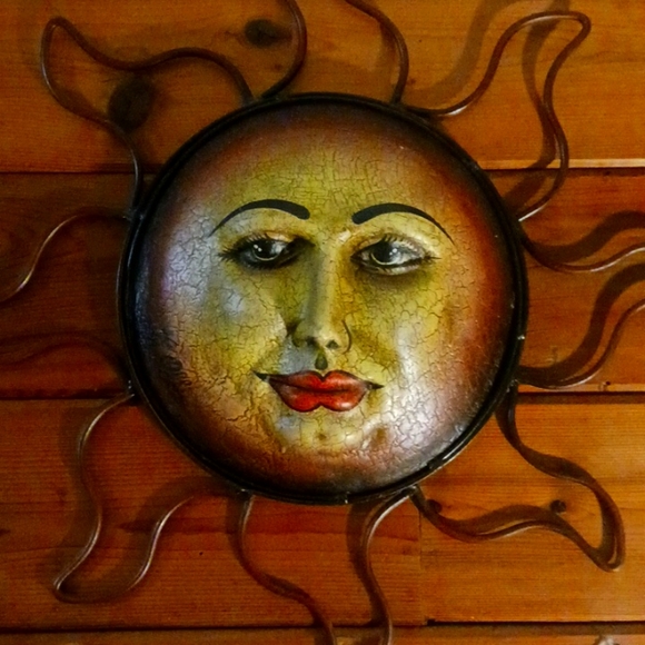 I'm selling a little of this and a little of that. - Picture 1 of 6